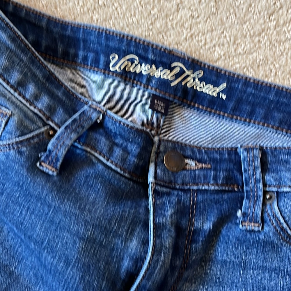 Universal Thread Medium, Dark Rinse Five Pocket S… - image 4